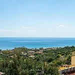 Domus Sardegna Vista Mare Vakantiehuis *