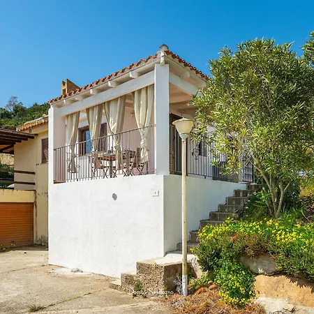 Domus Sardegna Vista Mare Holiday home
